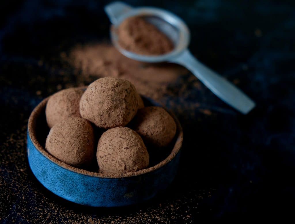 amy-levin-raw-chocolate-mint-truffles